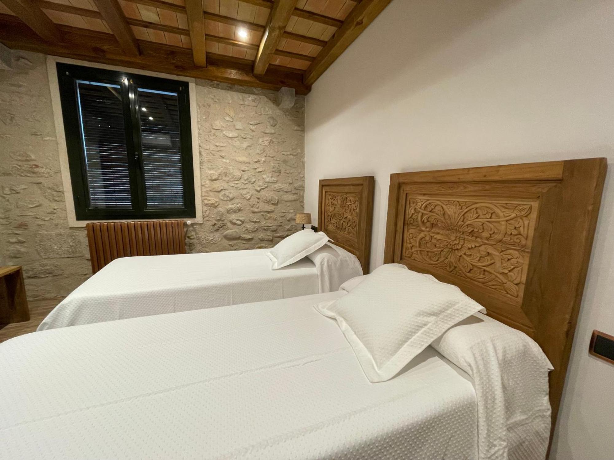 Hotel Historic Girona Bagian luar foto