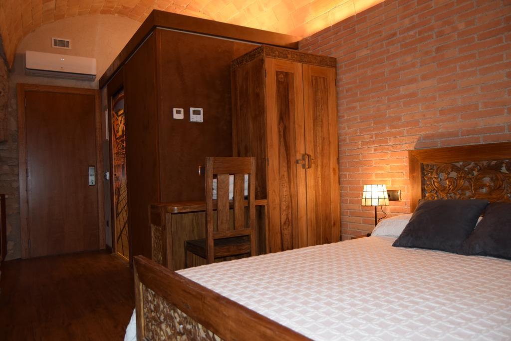 Hotel Historic Girona Bagian luar foto