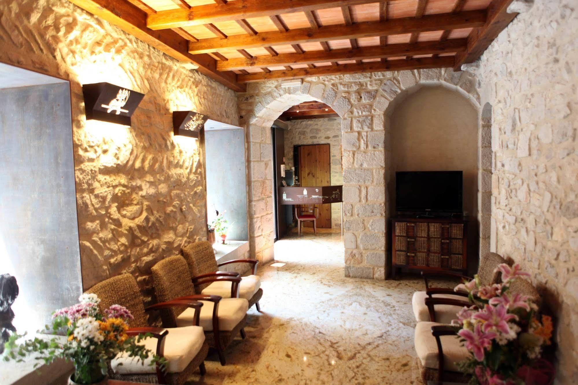 Hotel Historic Girona Bagian luar foto